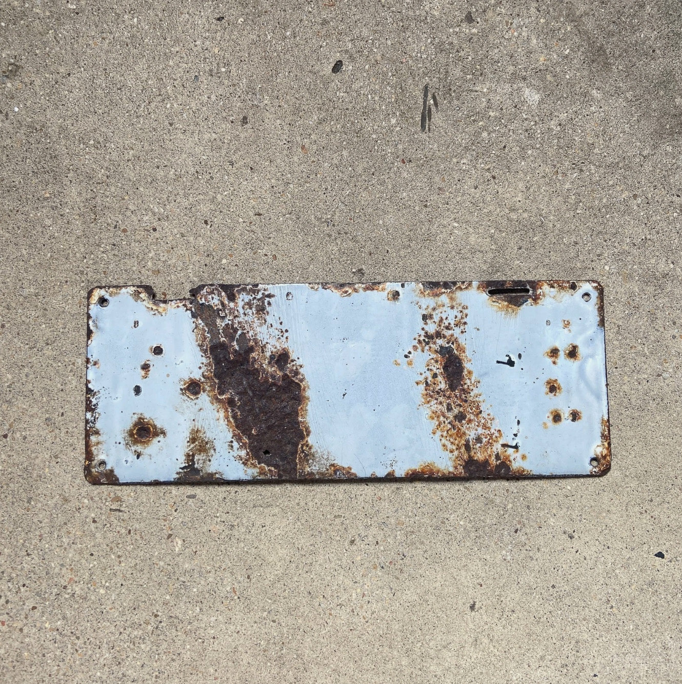 1916 Wyoming Porcelain License Plate Auto Tag Low Number Four Digit 3038