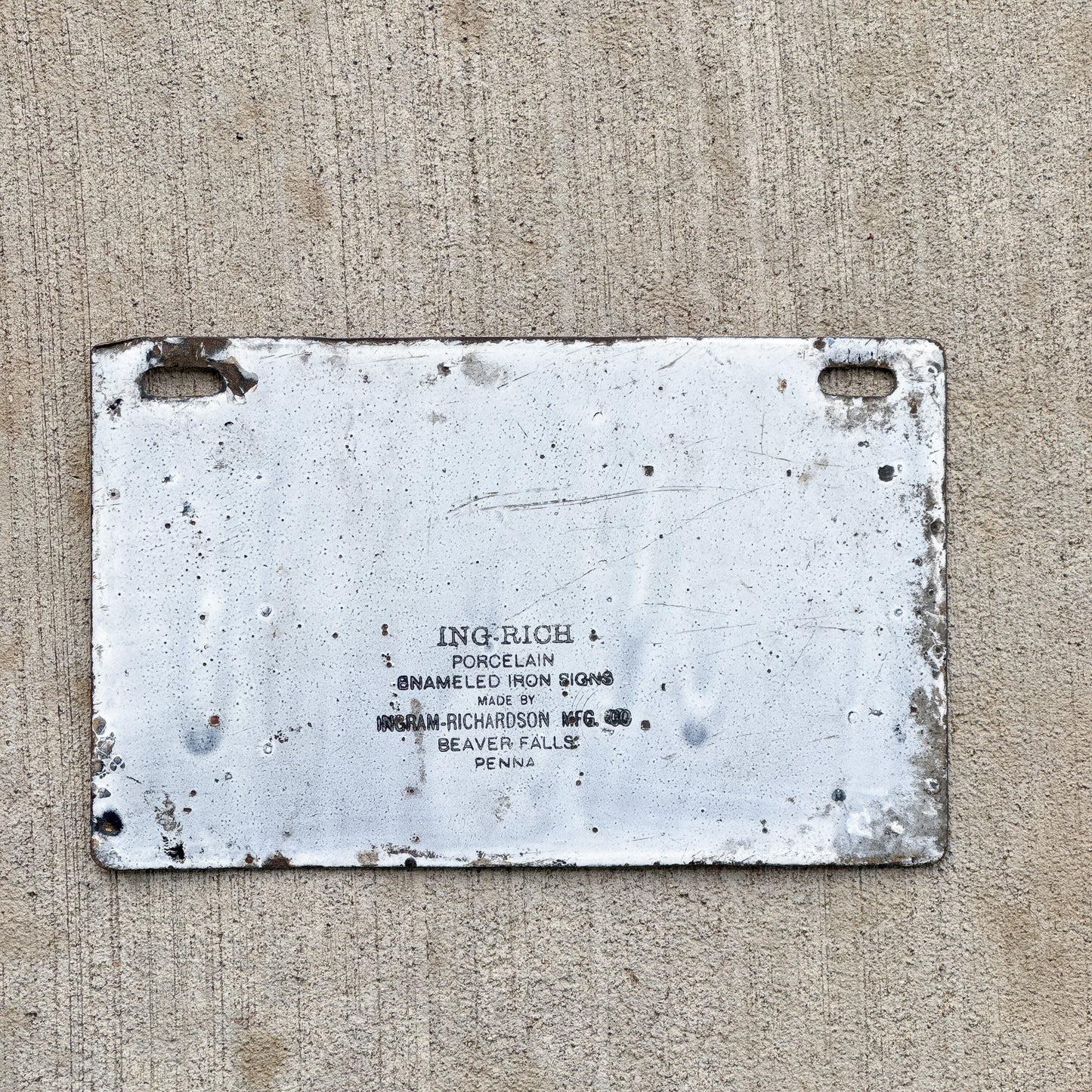 1909 Pennsylvania Porcelain License Plate Auto Tag 15406