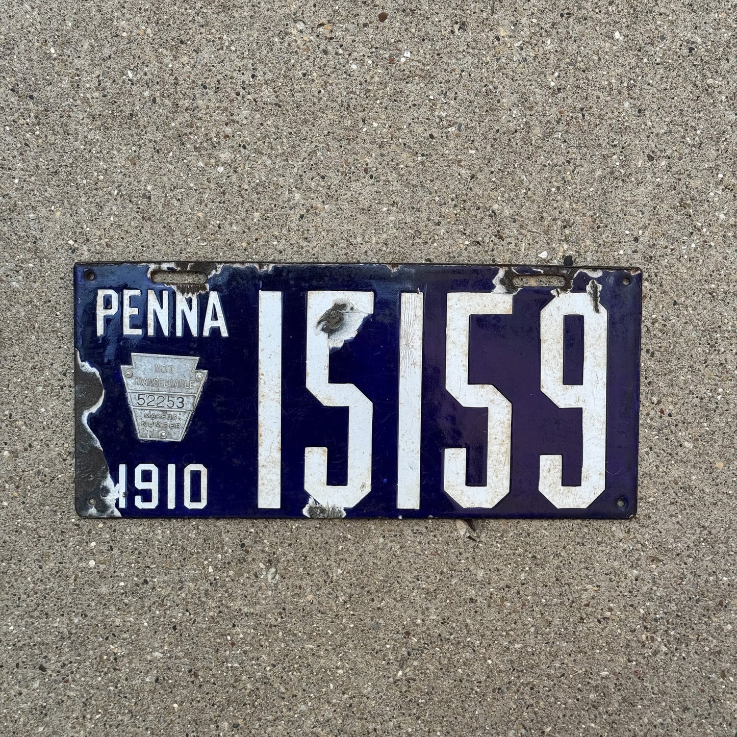 Photo of a 1910 Pennsylvania Porcelain License Plate Auto Tag Garage Decor Vintage 15159
