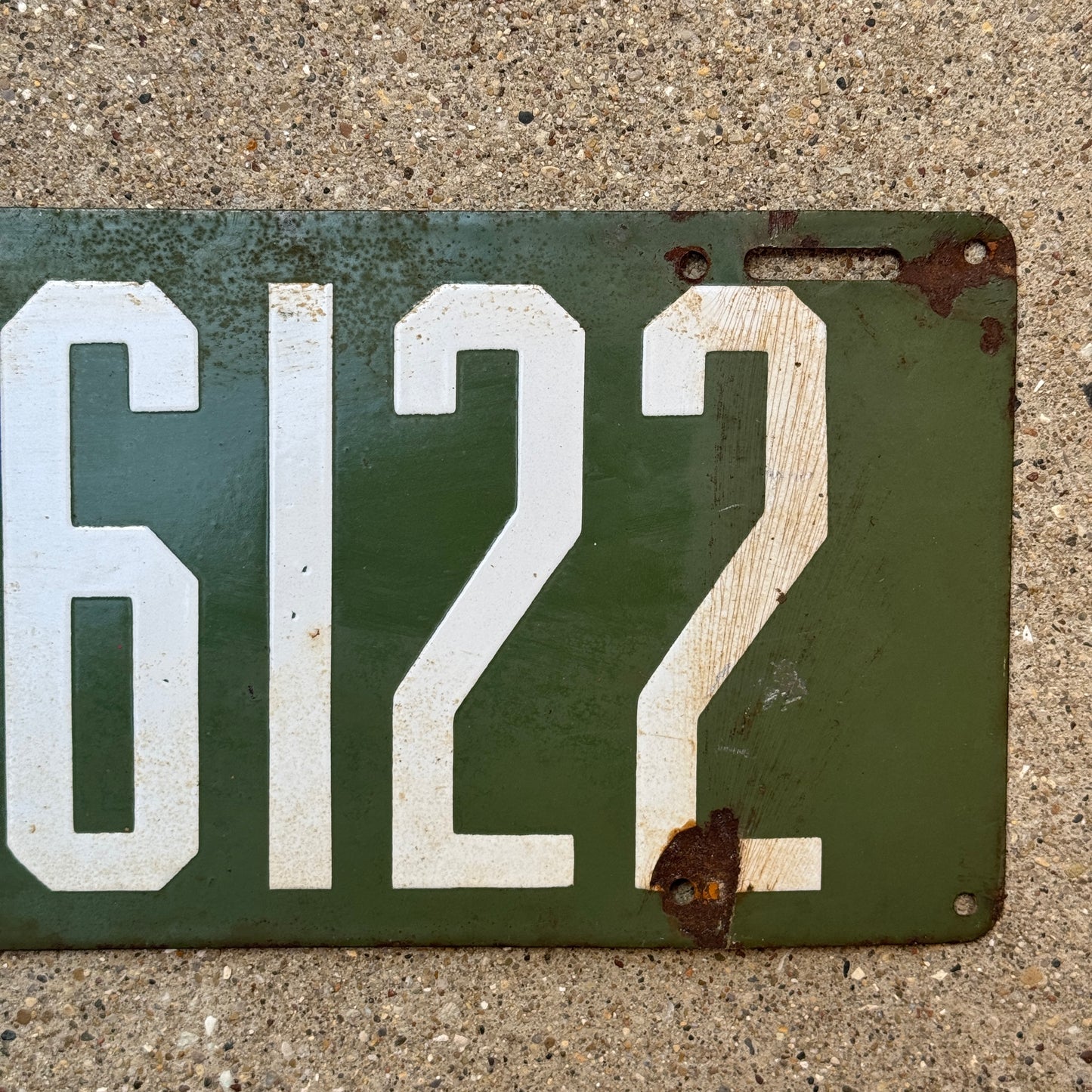 1913 Pennsylvania Porcelain License Plate Auto Tag Four Digit 6122