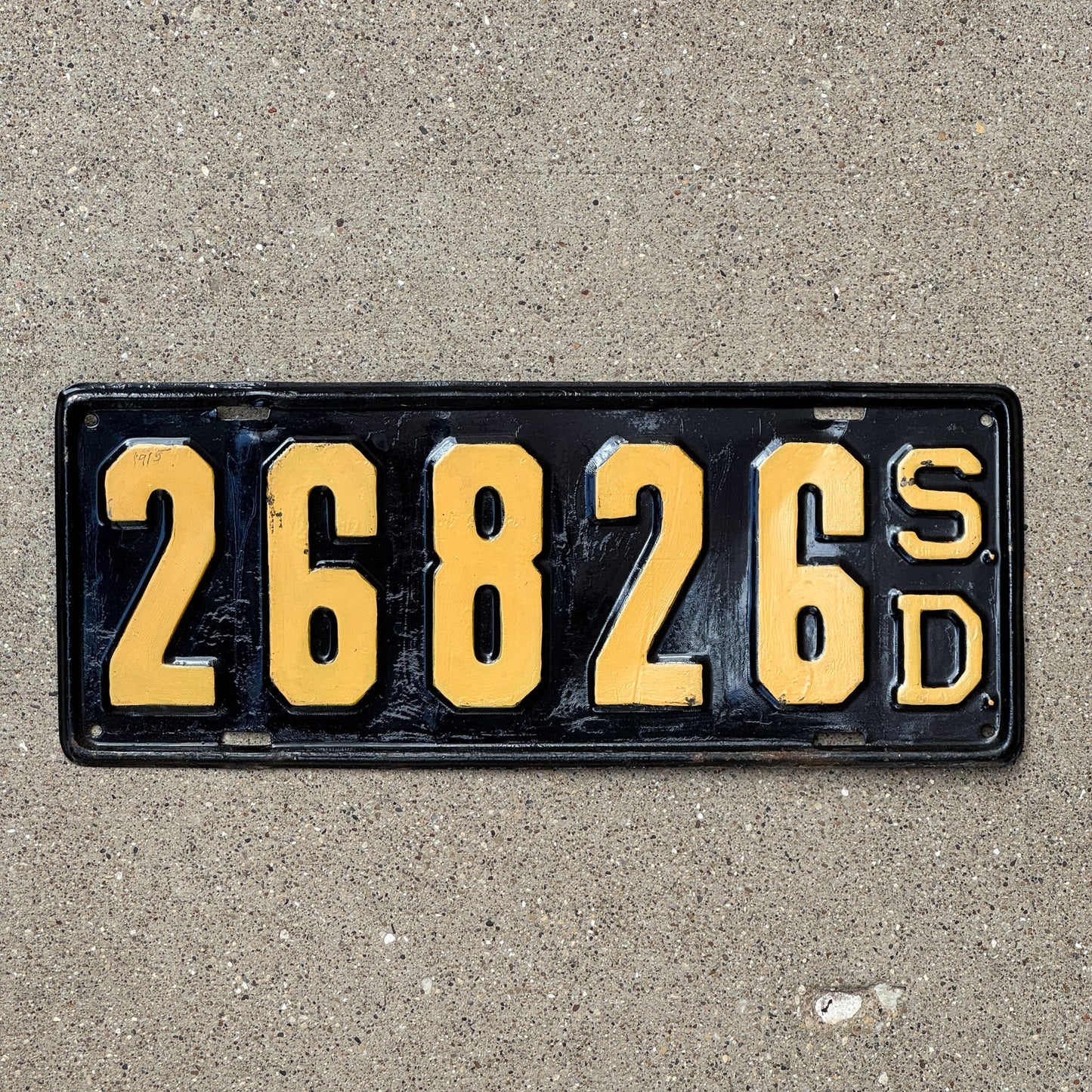 Photo of a 1915 South Dakota License Plate Auto Tag Garage Decor Vintage 26826