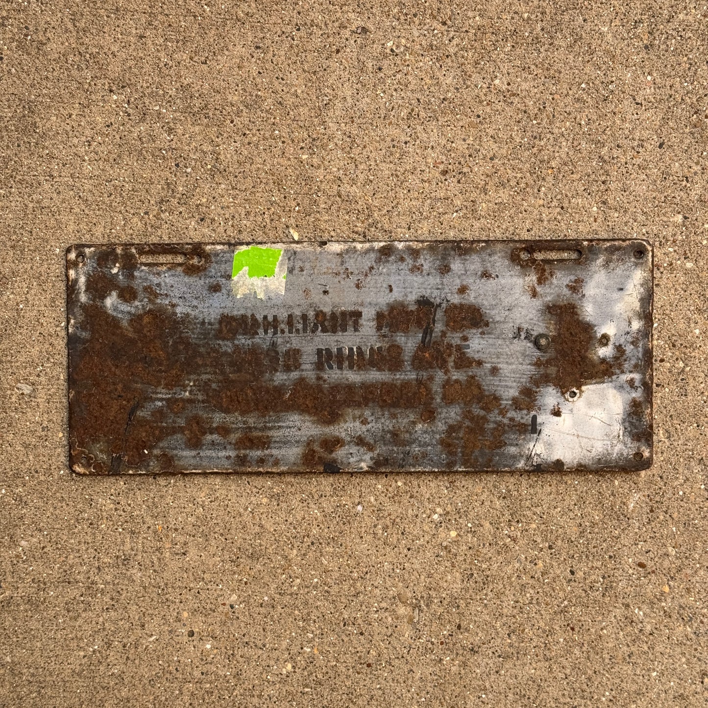 1915 Pennsylvania Porcelain License Plate Auto Tag 134865