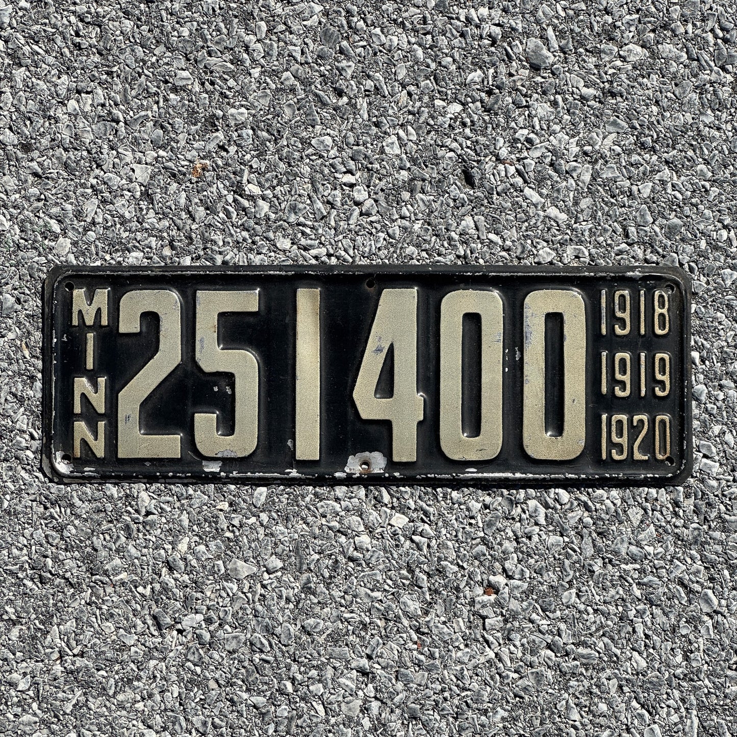 Photo of a 1918 Minnesota License Plate Auto Tag Garage Decor Vintage 251400