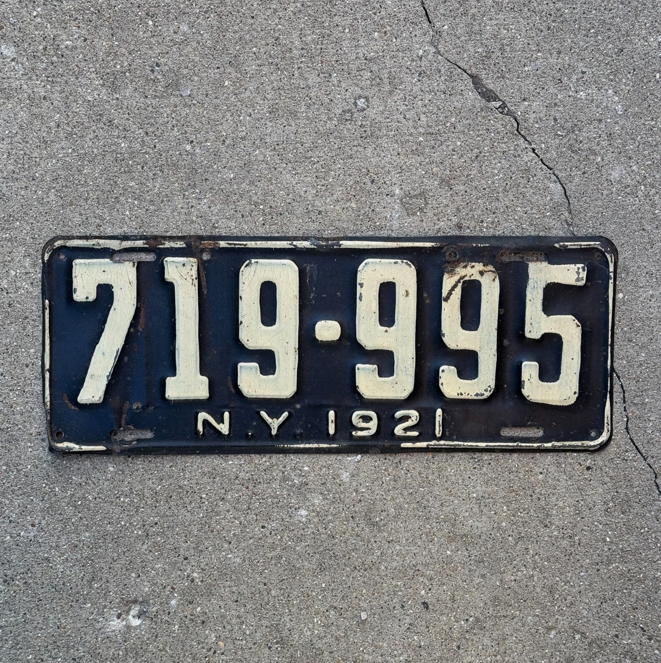 Photo of a 1921 New York License Plate Auto Tag Garage 999 Repeating 999 Repeating 719995