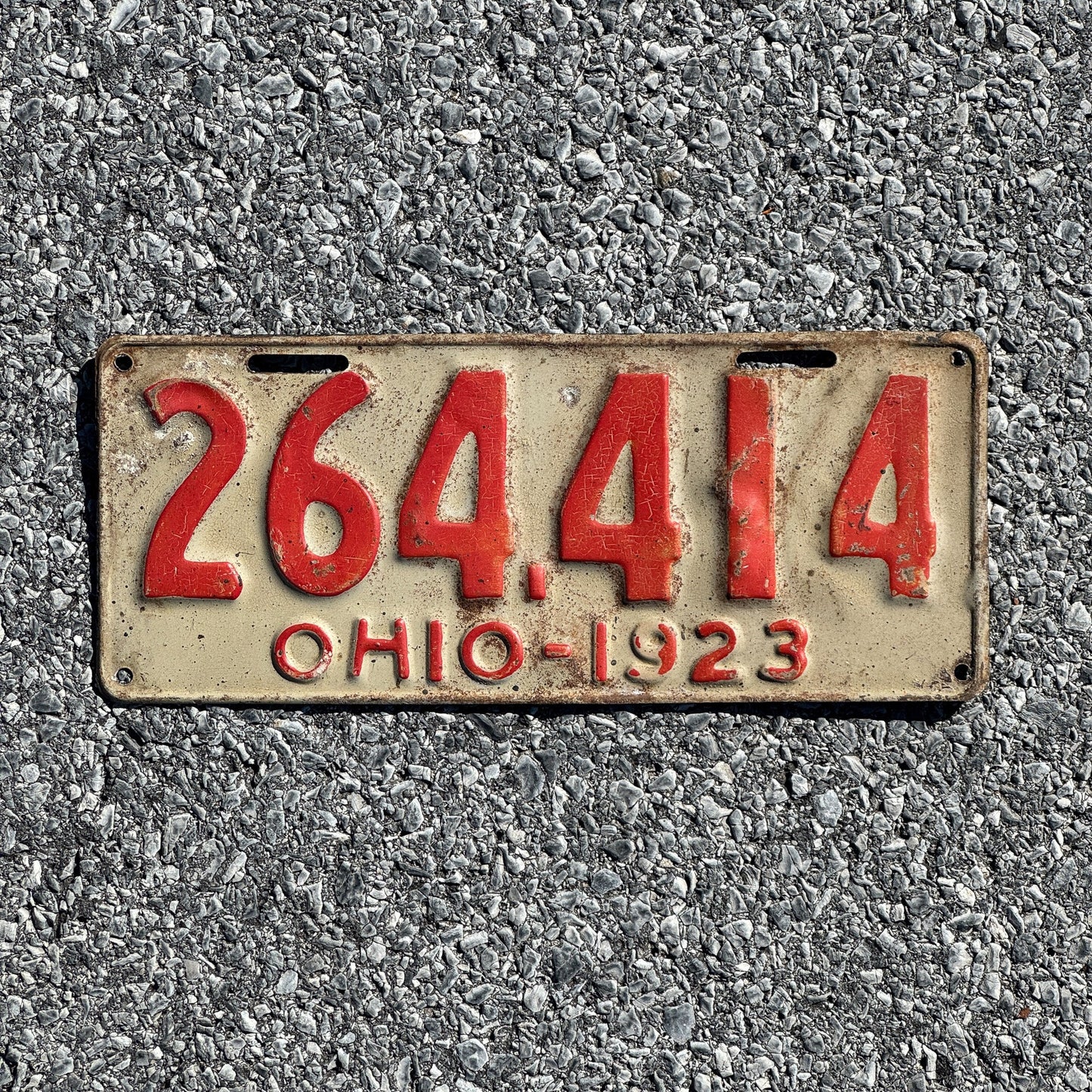 Photo of a 1923 Ohio License Plate Auto Tag Garage Decor Vintage 264414