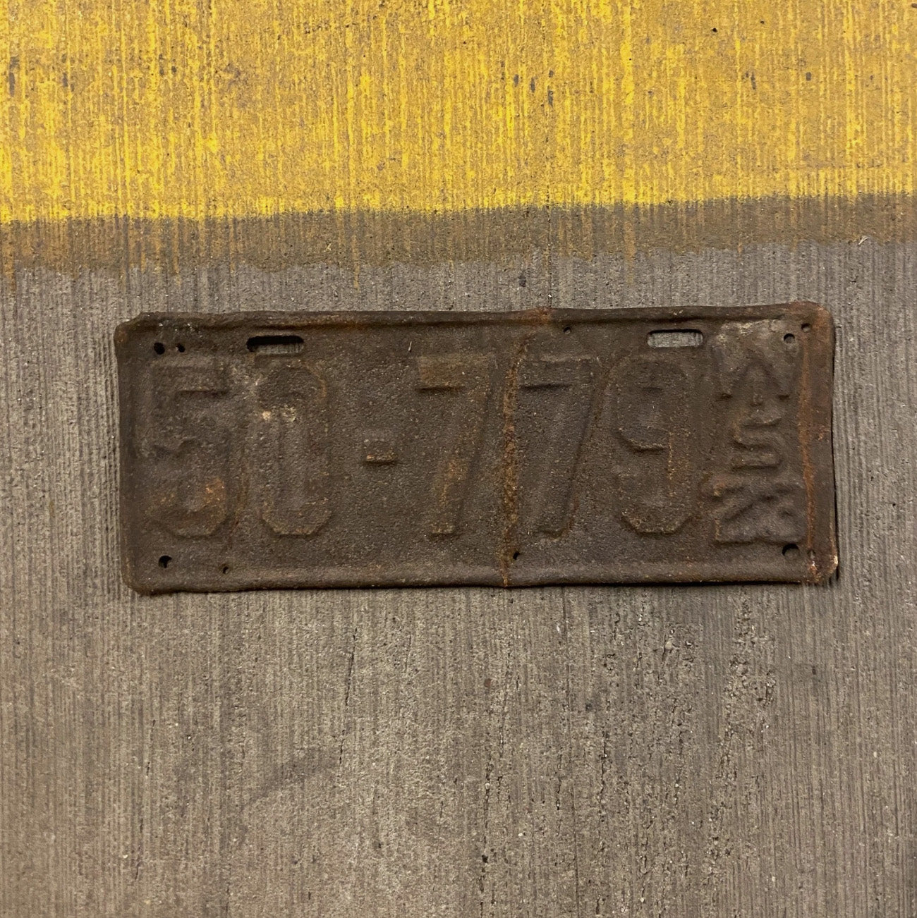 Photo of a 1923 Wisconsin License Plate Auto Tag Garage Decor Vintage Rusty Rustic 50 779