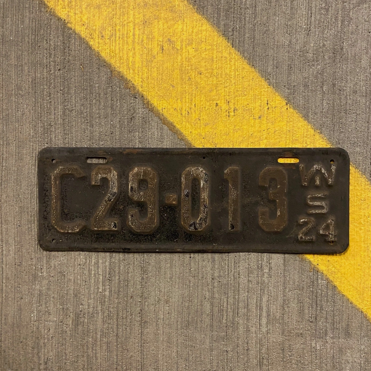 Photo of a 1924 Wisconsin License Plate Auto Tag Garage Decor Vintage Rusty Rustic C 29 013