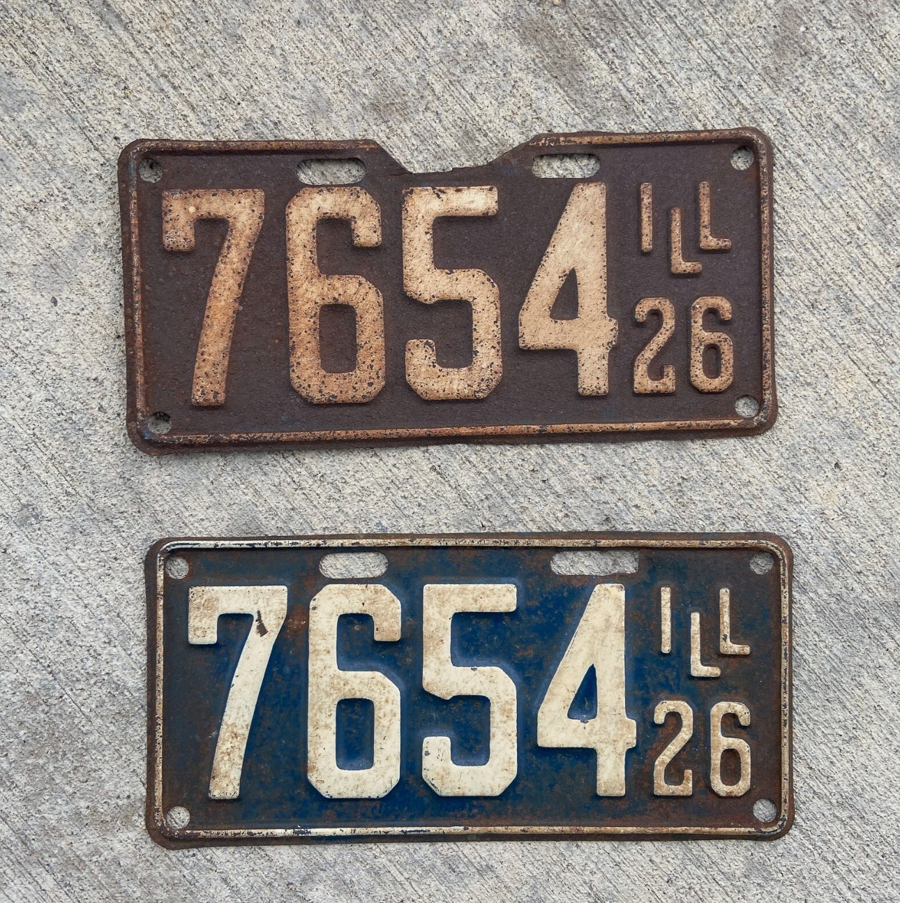 Photo of a 1926 Illinois License Plate Pair Auto Tag Garage Decor Vintage Low Number Four Digit 7654 with original patina