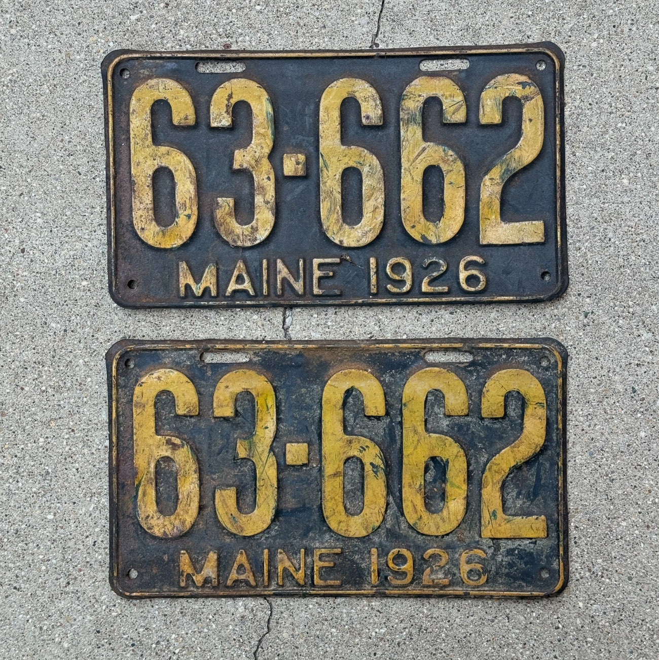 Photo of a 1926 Maine License Plate Pair Auto Tag Garage Decor Vintage YOM Ford Chevy Dodge 63662