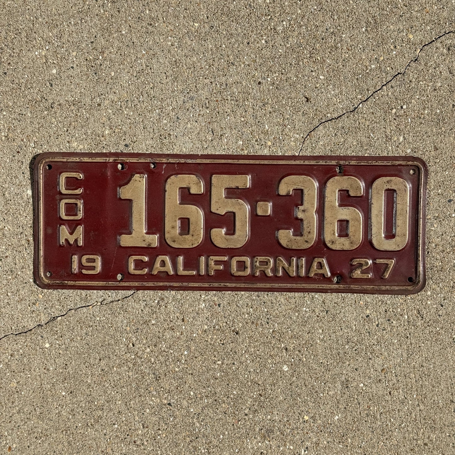 Photo of a 1927 California Commercial License Plate Auto Tag Garage Decor Vintage 165 360