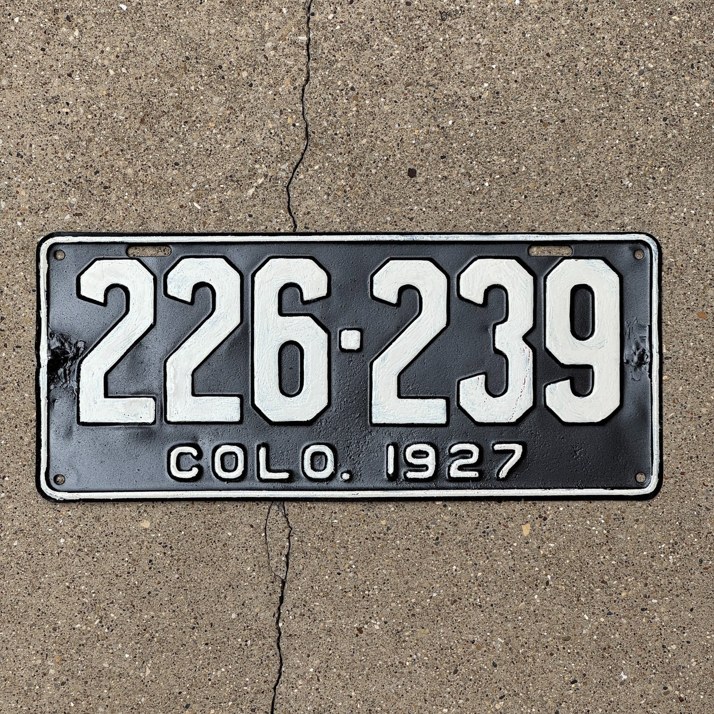 Photo of a 1927 Colorado License Plate Auto Tag Garage Decor Vintage 226 239