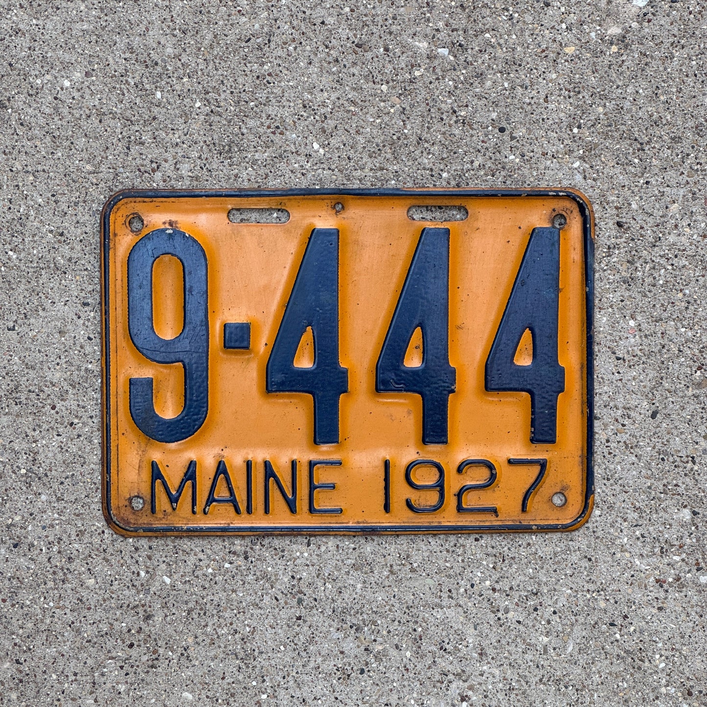 Photo of a 1927 Maine License Plate Auto Tag Garage Decor Vintage 9 444