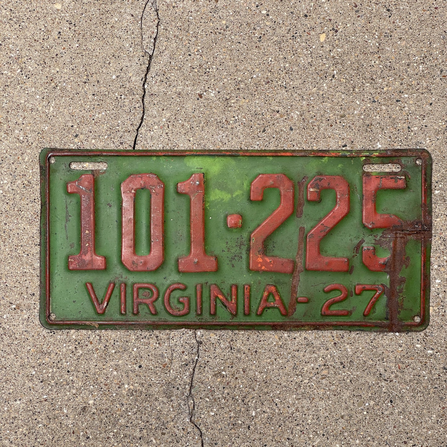 Photo of a 1927 Virgina License Plate Auto Tag Garage Decor Vintage Original Paint 101 225