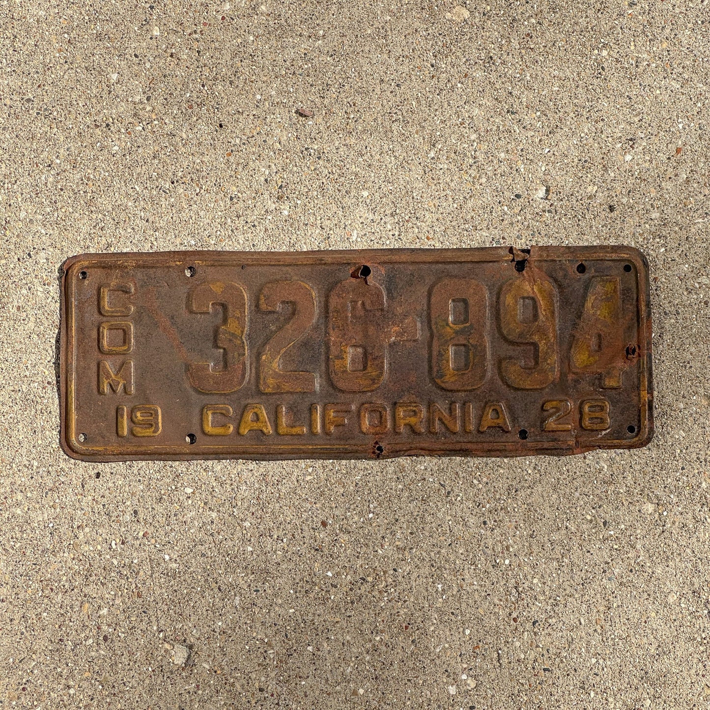 Photo of a 1928 California Commercial License Plate Auto Tag Garage Decor Vintage 326 894