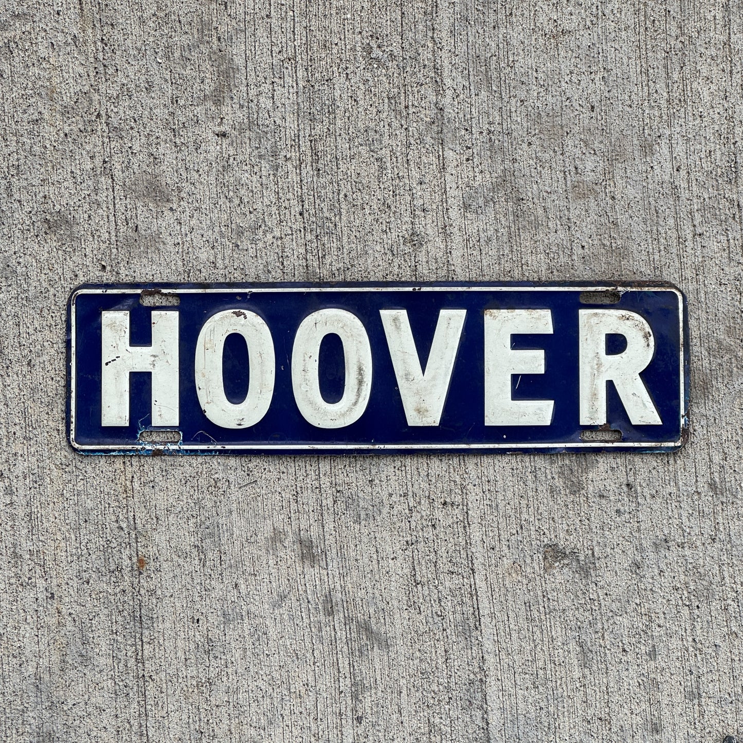 Photo of a 1929 1933 Hoover President License Plate Topper Auto Tag Garage Decor Vintage US Political Politics USA with original patina