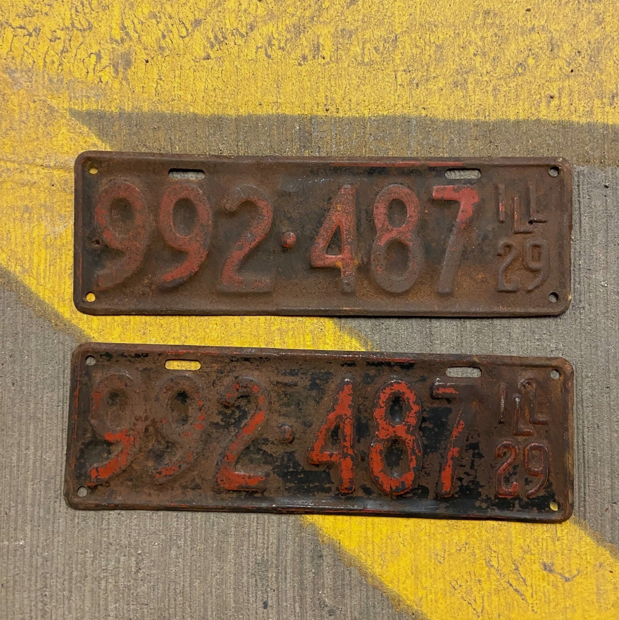 Photo of a 1929 Illinois License Plate Pair Auto Tag Garage Decor Vintage Ford Model A Year 992487 with original patina