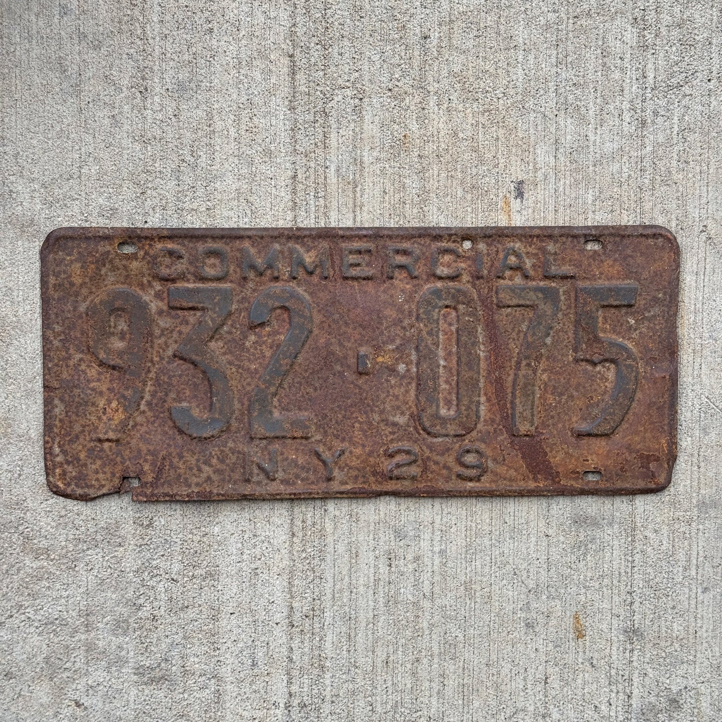 Photo of a 1929 New York License Plate Auto Tag Garage Decor Vintage 932 075