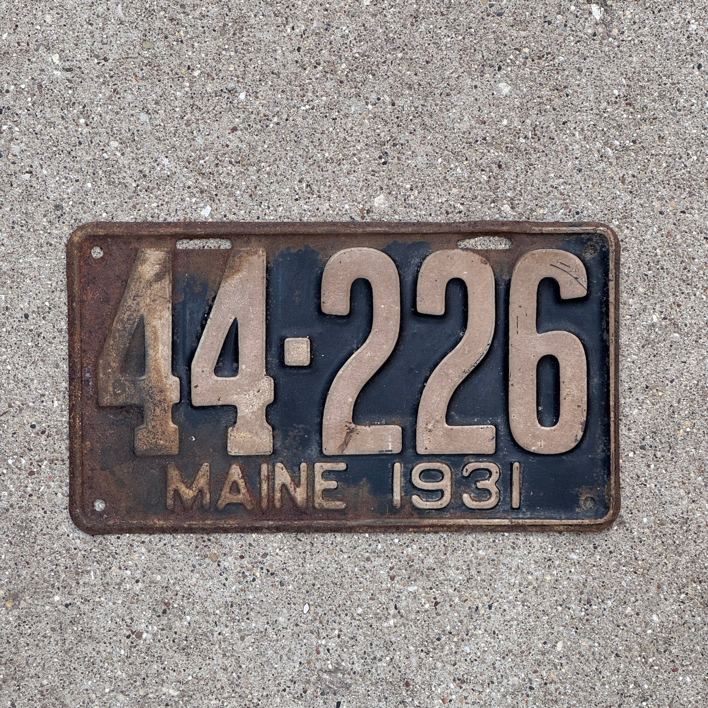 Photo of a 1931 Maine License Plate Auto Tag Garage Decor Vintage 44226