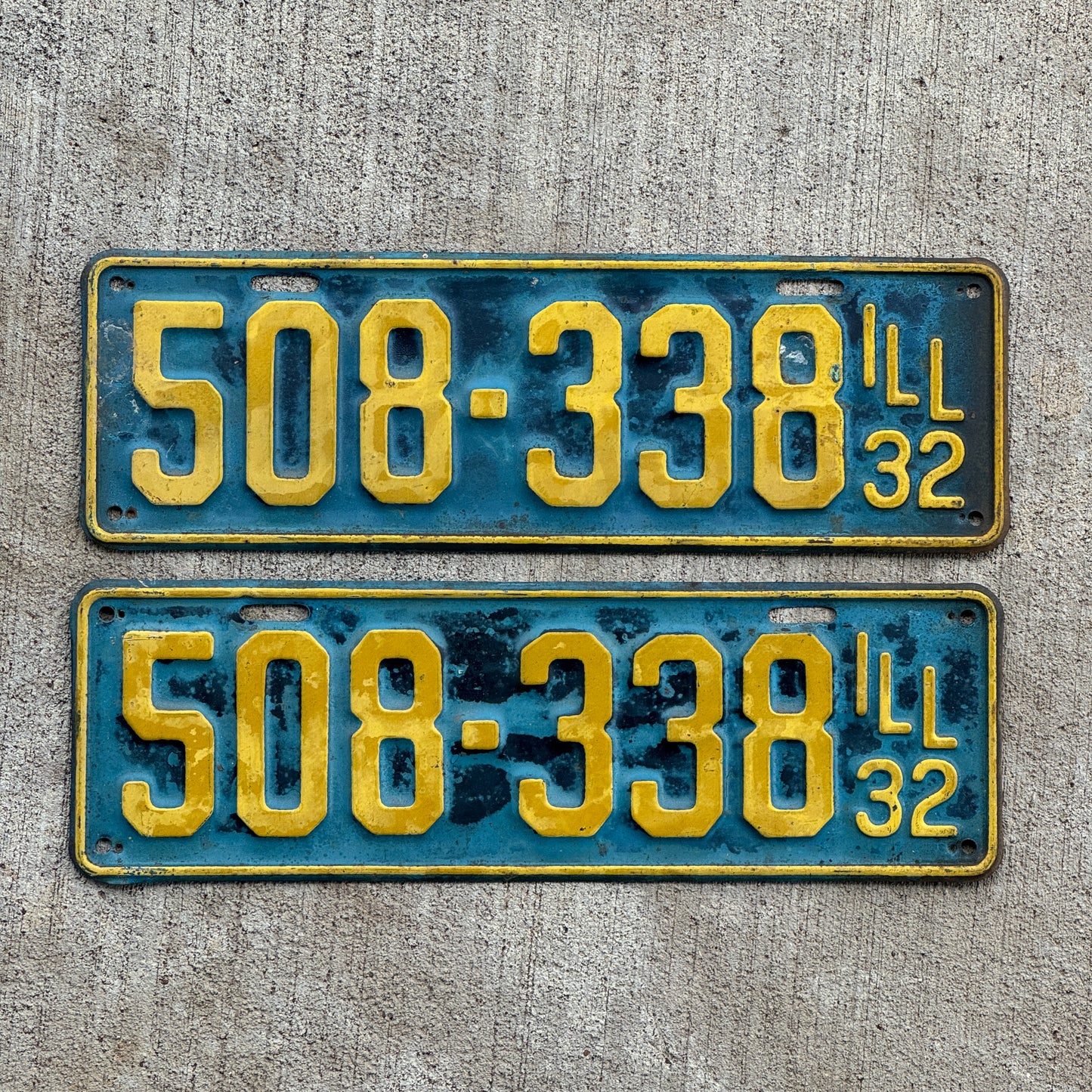 Photo of a 1932 Illinois License Plate Pair Auto Tag Garage Decor Vintage 508 338 with original patina