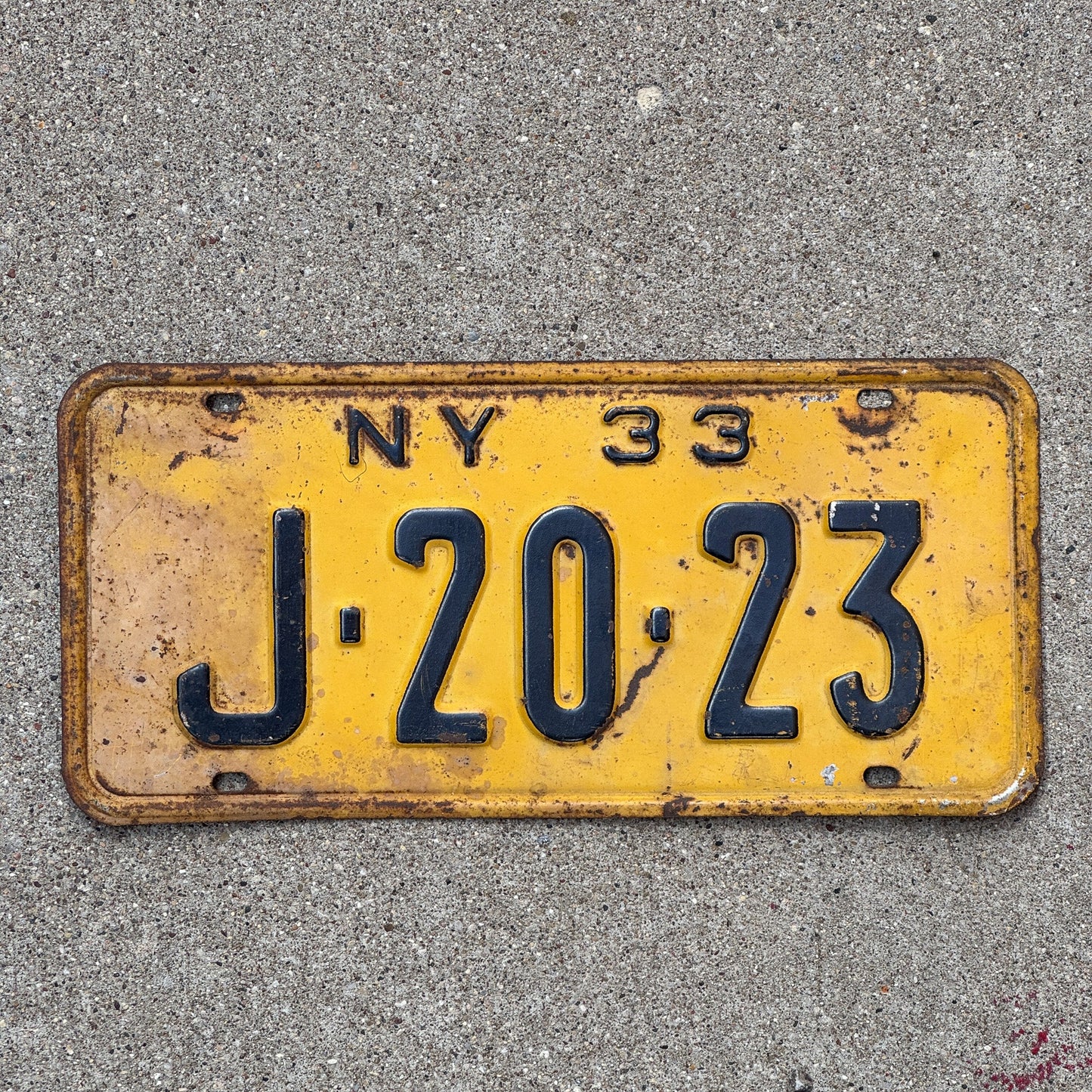 Photo of a 1933 New York License Plate Auto Tag Garage Decor Vintage Empire State J 2023