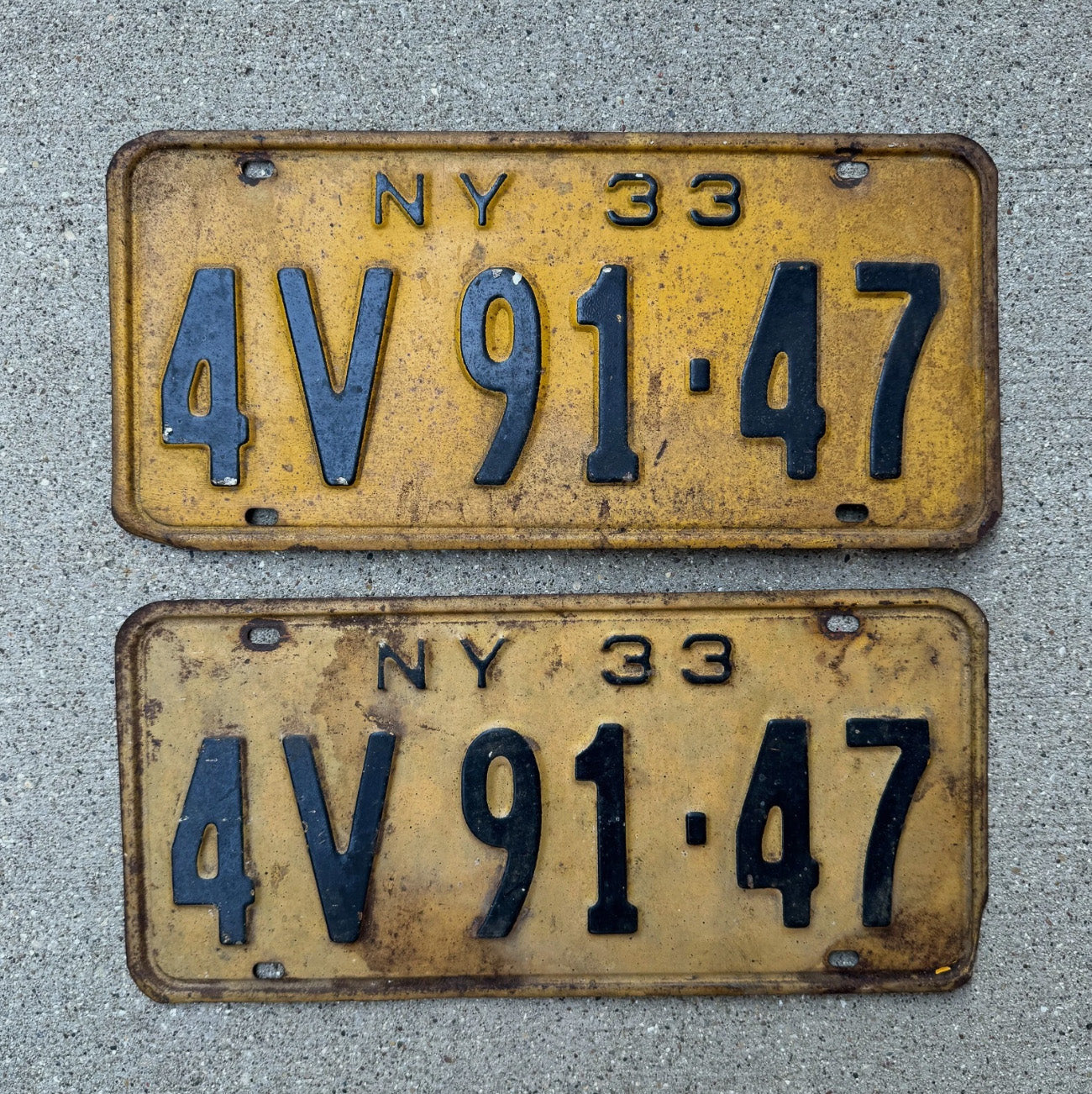 Photo of a 1933 New York License Plate Pair Auto Tag Garage Decor Vintage Ford Chevy Dodge 4V 9147