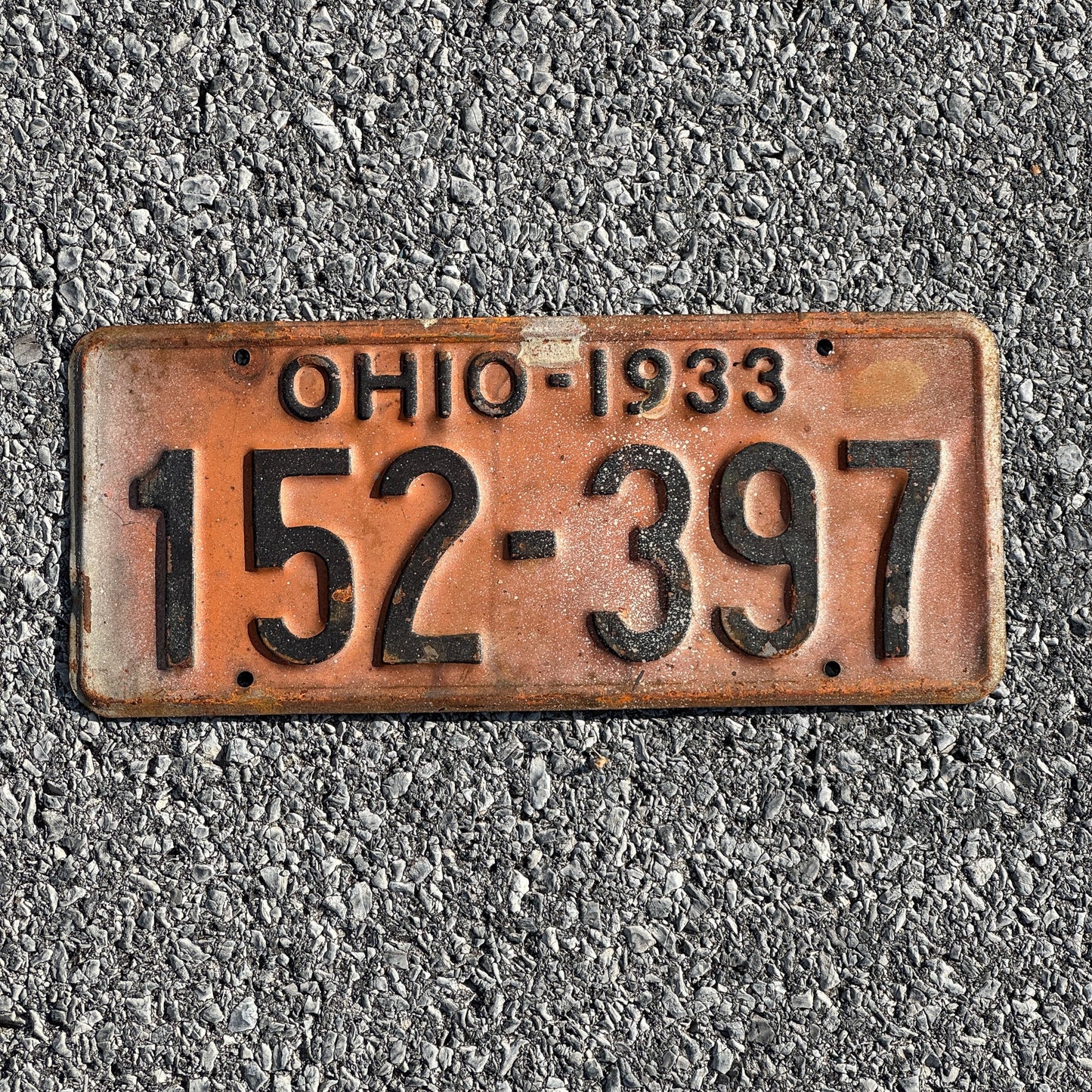 Photo of a 1933 Ohio License Plate Auto Tag Garage Decor Vintage 152 397