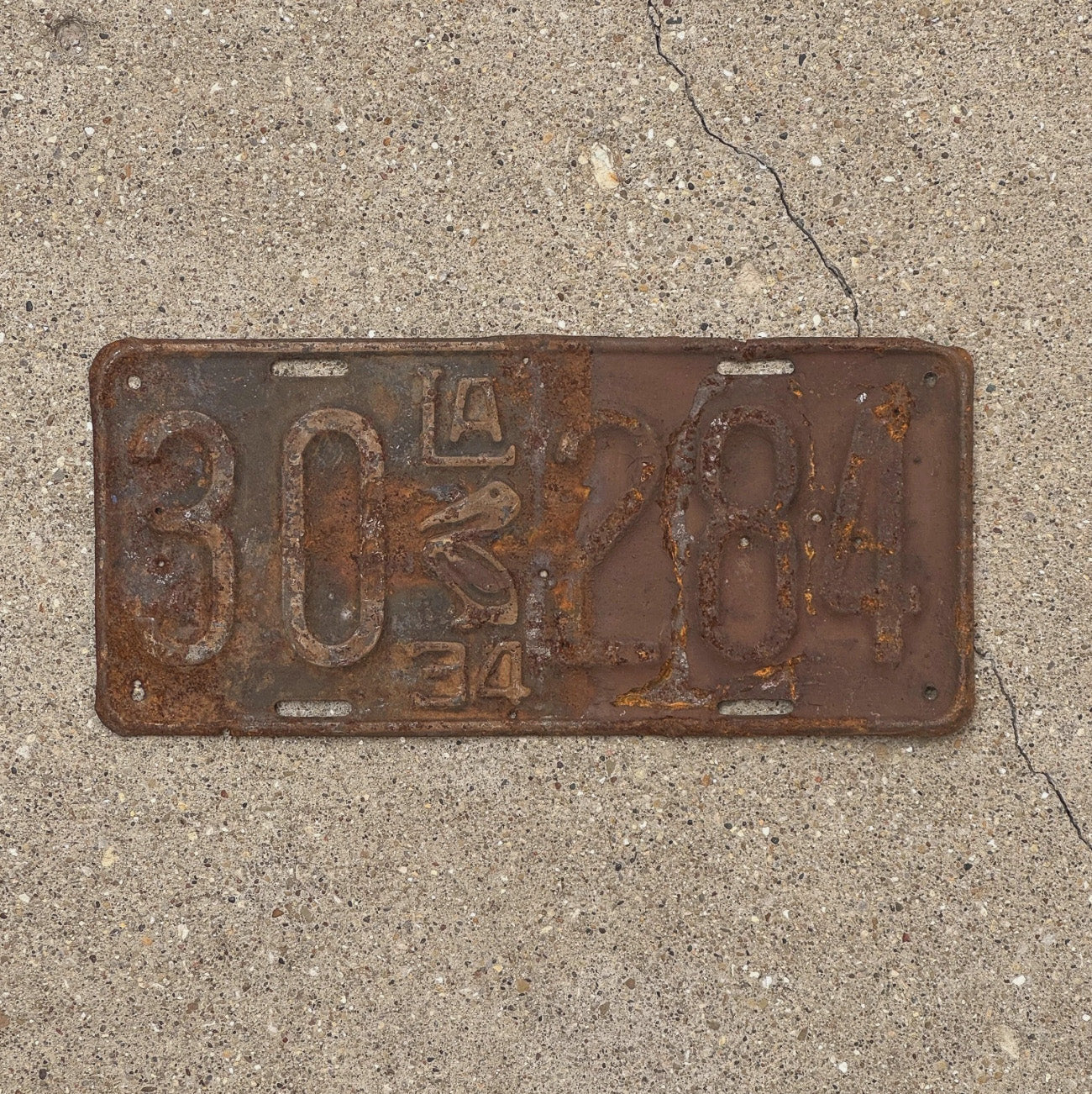 Photo of a 1934 Louisiana License Plate Auto Tag Garage Decor Vintage 30 284