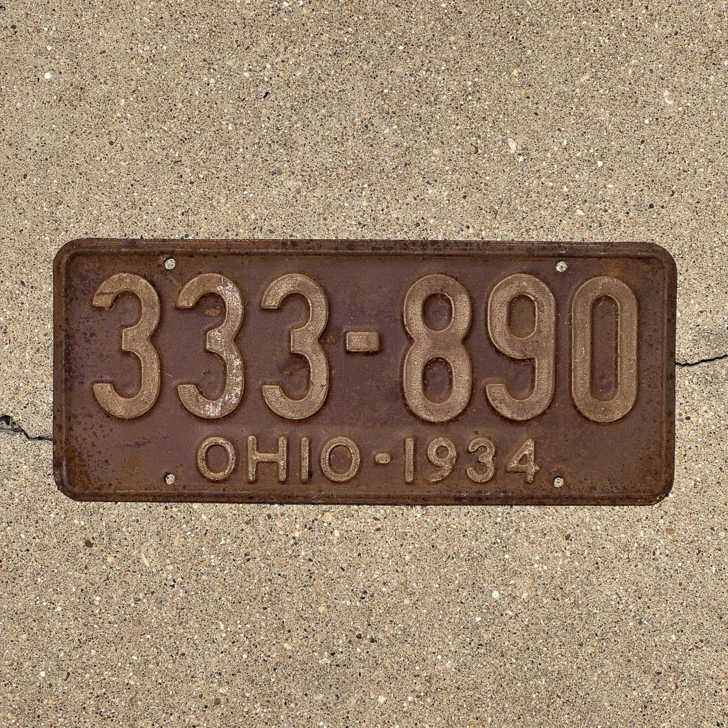 Photo of a 1934 Ohio License Plate Auto Tag Garage Decor Vintage Repeat Repeating 333 890