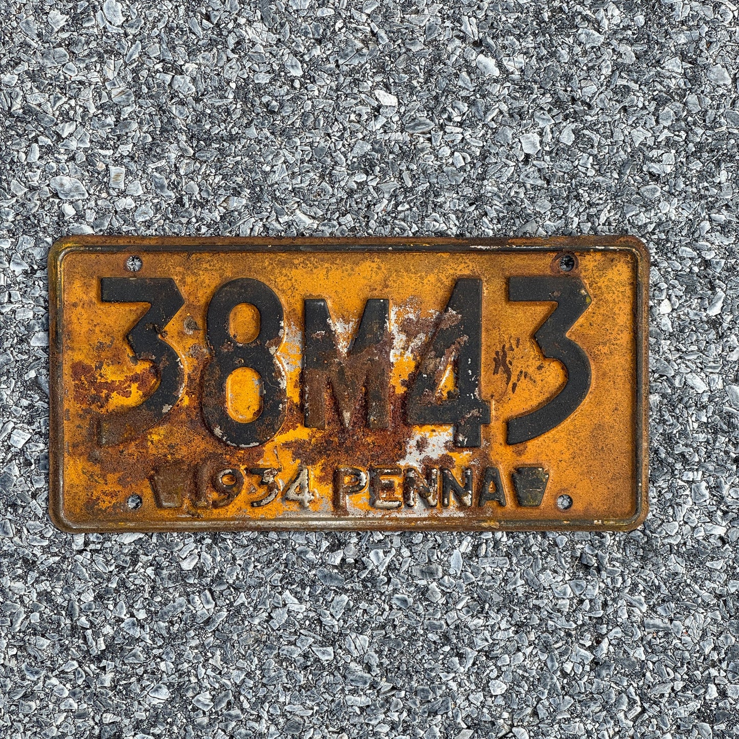 Photo of a 1934 Pennsylvania License Plate Auto Tag Garage Decor Vintage 38M43