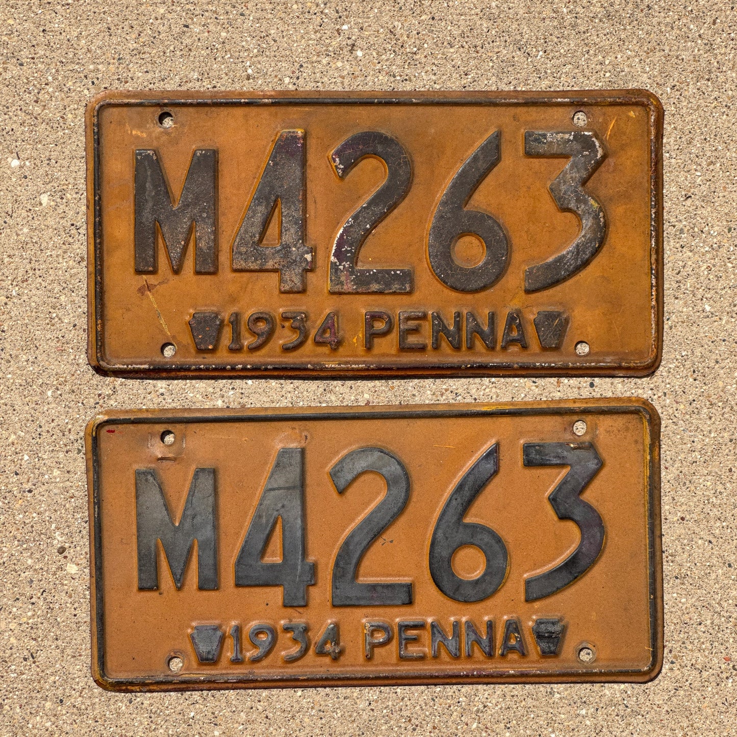 Photo of a 1934 Pennsylvania License Plate Pair Auto Tag Garage Decor Vintage M 4263