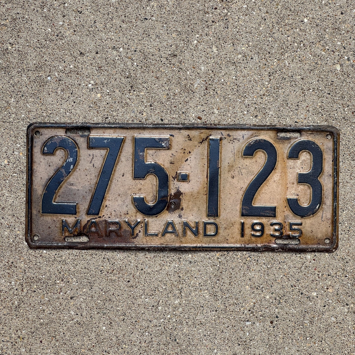Photo of a 1935 Maryland License Plate Auto Tag Garage Decor Vintage 275 123