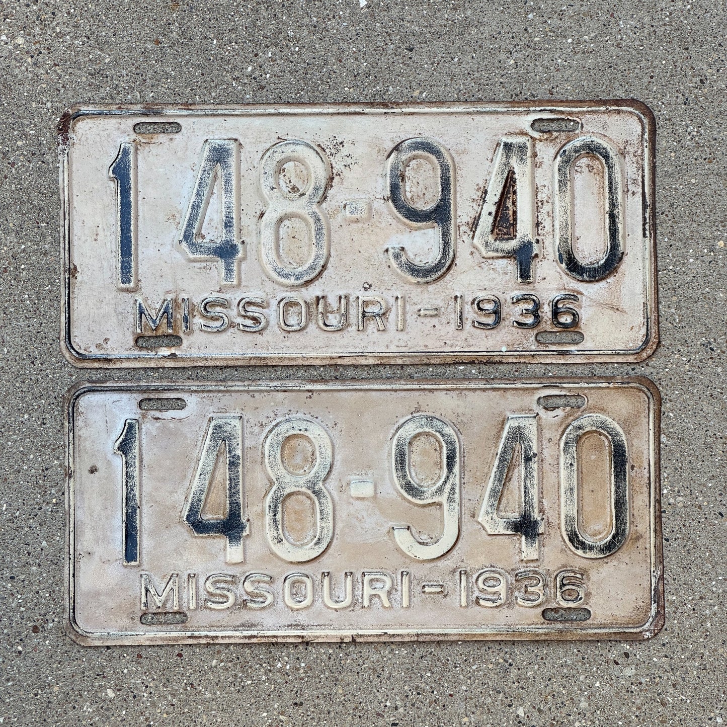 Photo of a 1936 Missouri License Plate Pair Auto Tag Garage Decor Vintage 148 940