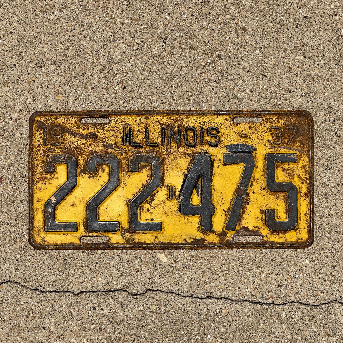 Photo of a 1937 Illinois License Plate Auto Tag Garage Decor Vintage Repeat Repeating 222 475