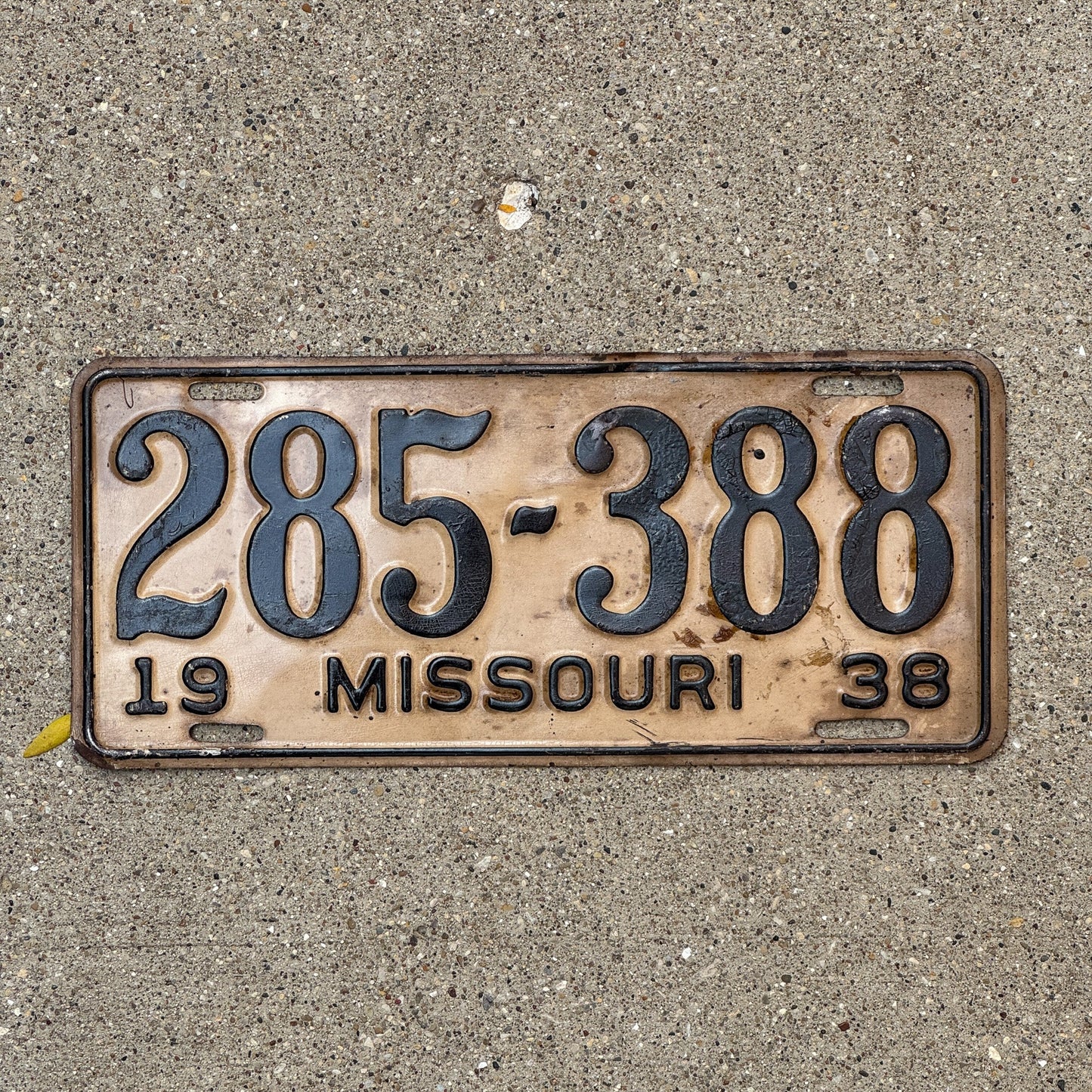 Photo of a 1938 Missouri License Plate Auto Tag Garage Decor Vintage 285 388 with original patina