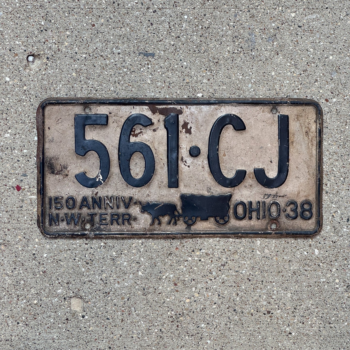 Photo of a 1938 Ohio License Plate Auto Tag Garage Decor Vintage Covered Wagon Ox 561 CJ