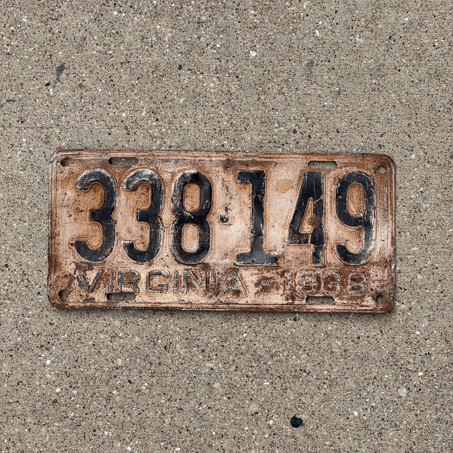 Photo of a 1938 Virginia License Plate Auto Tag Garage Decor Vintage 338 149