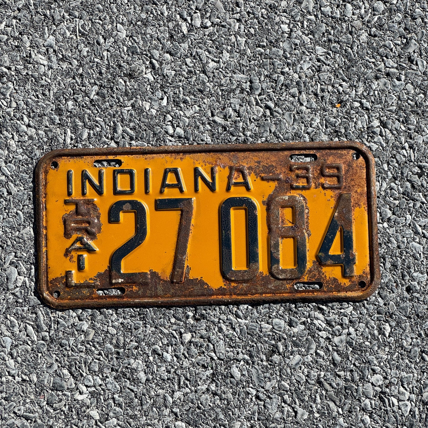 Photo of a 1939 Indiana Trailer License Plate Auto Tag Garage Decor Vintage 27 084