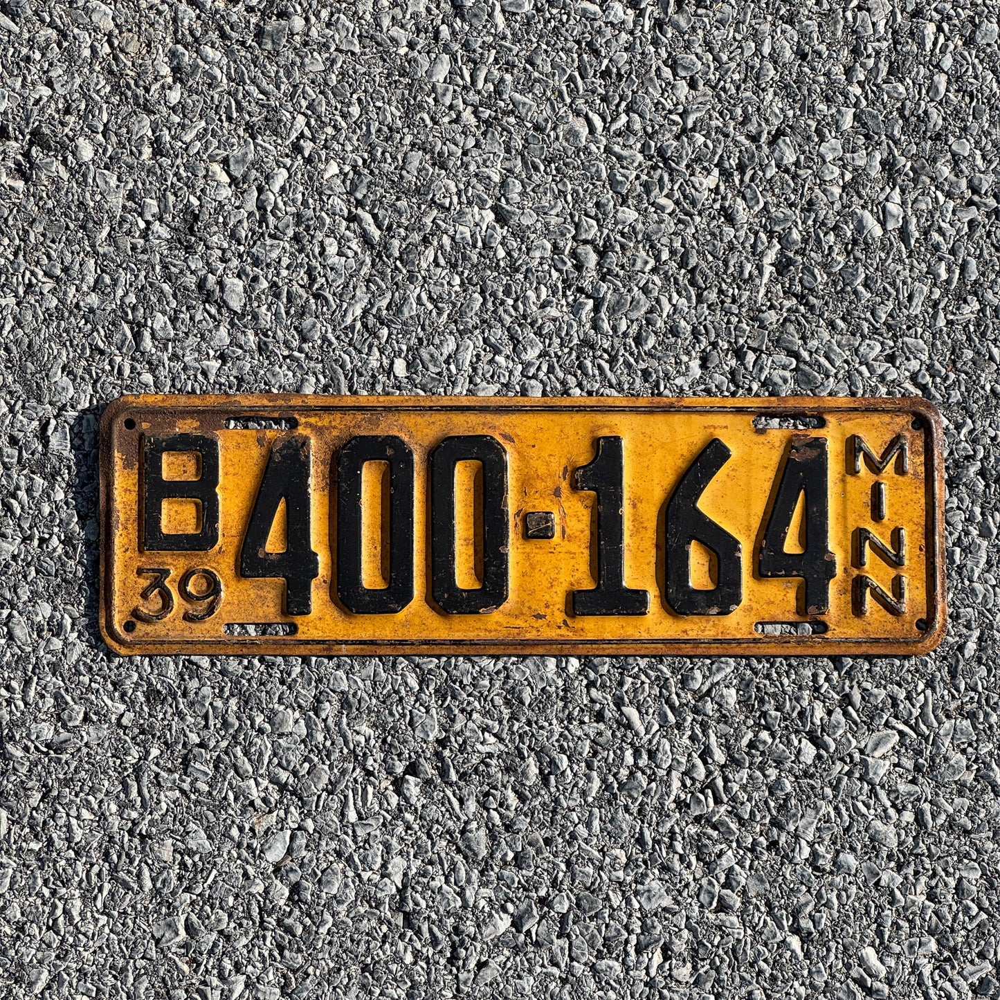 Photo of a 1939 Minnesota License Plate Auto Tag Garage Decor Vintage B 400164