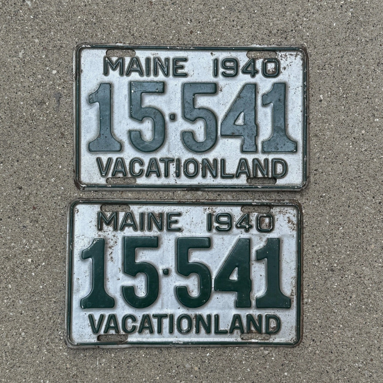 Photo of a 1940 Maine License Plate Pair Auto Tag Garage Decor Vintage YOM Ford Chevy Dodge 15541