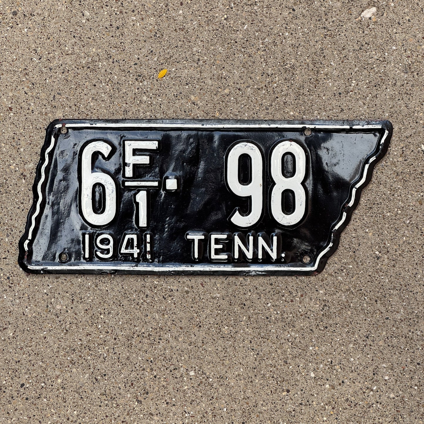 Photo of a 1941 Tennessee Farm License Plate Auto Tag Garage Decor Vintage State Shape 6 F1 98