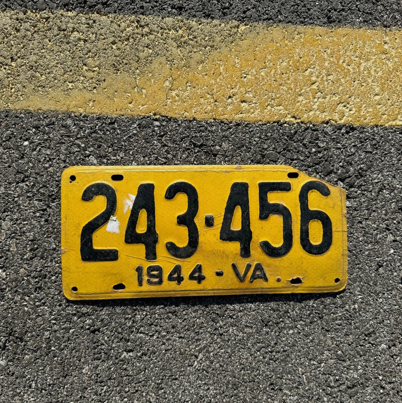 Photo of a 1944 Virginia Fiber Board License Plate Auto Tag Garage Decor Vintage 243 456