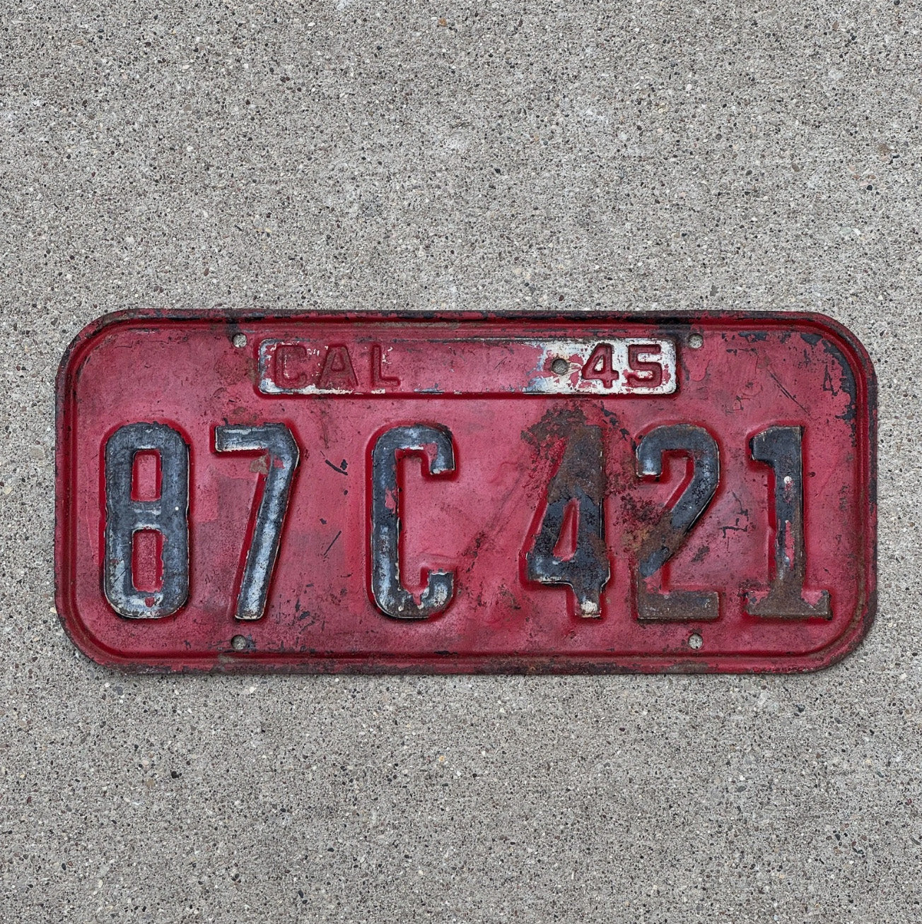 Photo of a 1945 California License Plate Auto Tag Garage Decor Vintage 87 C 421