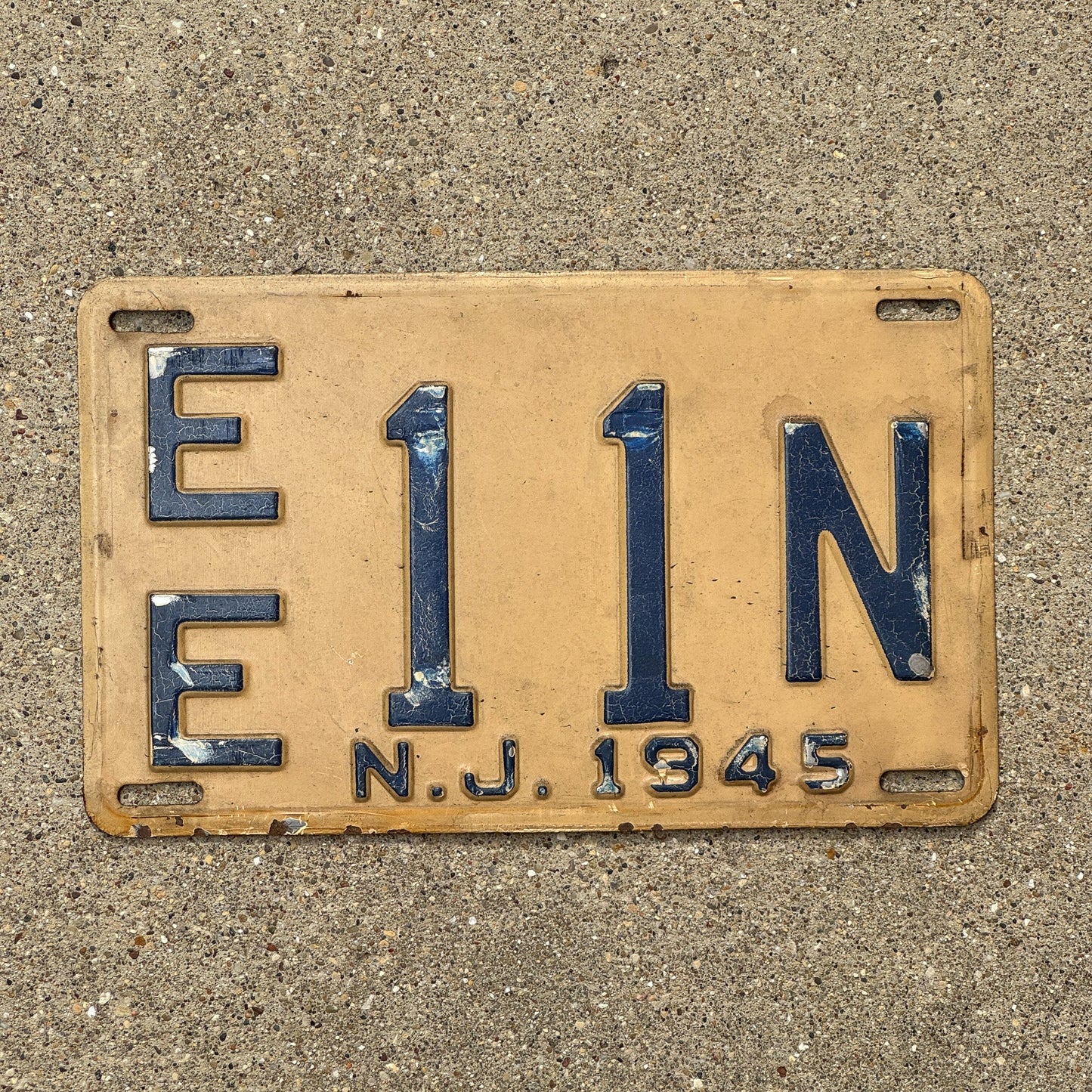 Photo of a 1945 New Jersey License Plate Auto Tag Garage Decor Vintage EE 11 N