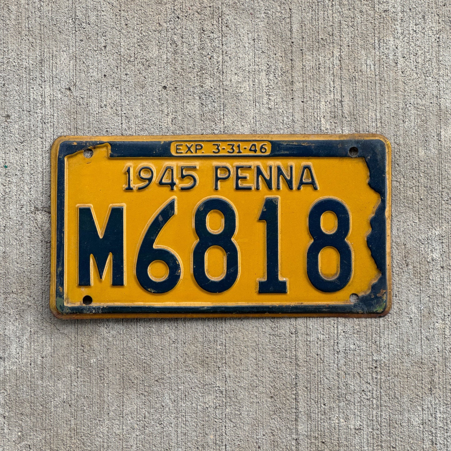 Photo of a 1945 Pennsylvania License Plate Auto Tag Garage Decor Vintage M 6818 with original patina