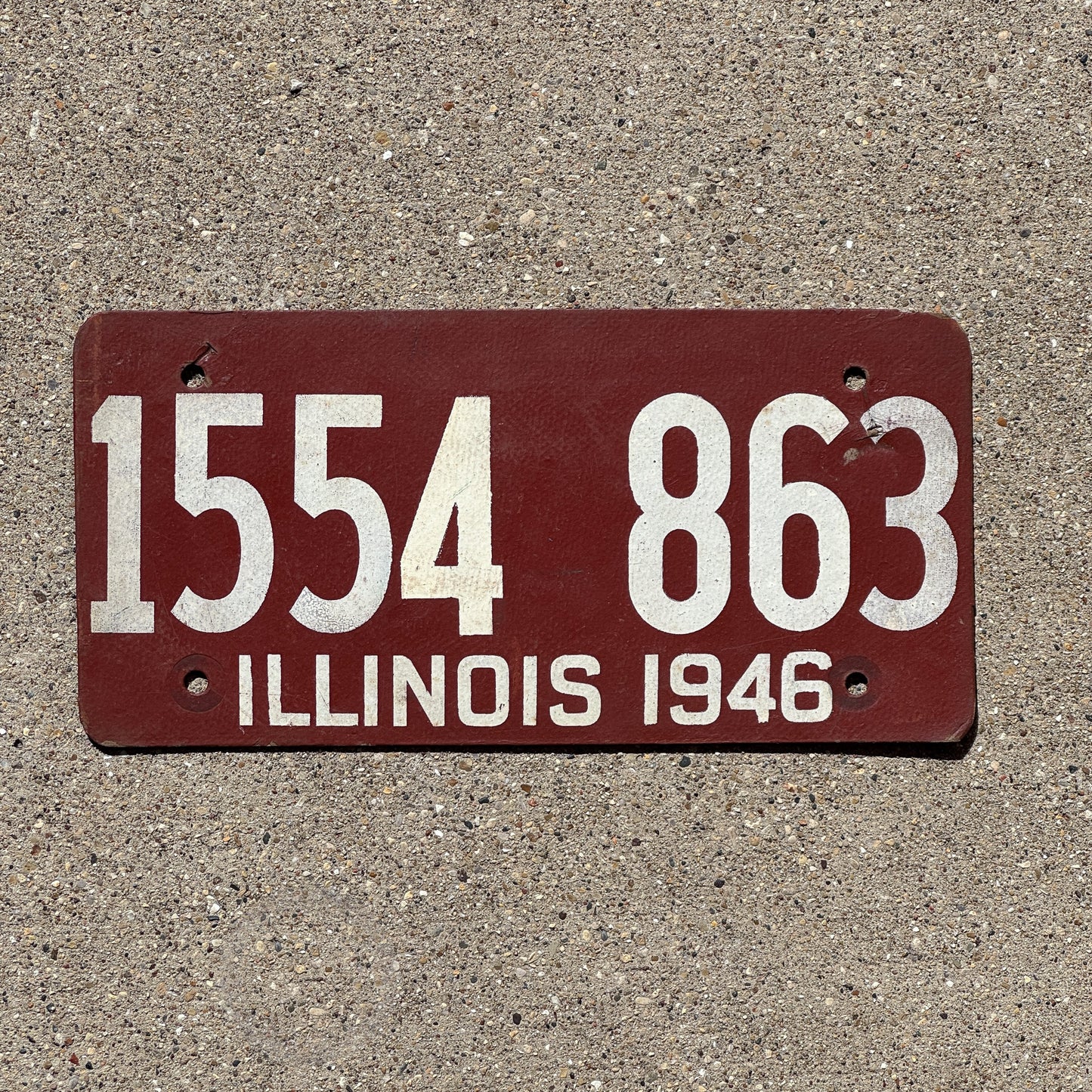 Photo of a 1946 Illinois Fiberboard License Plate Auto Tag Garage Decor Vintage WWII Year 1554 863 with original patina