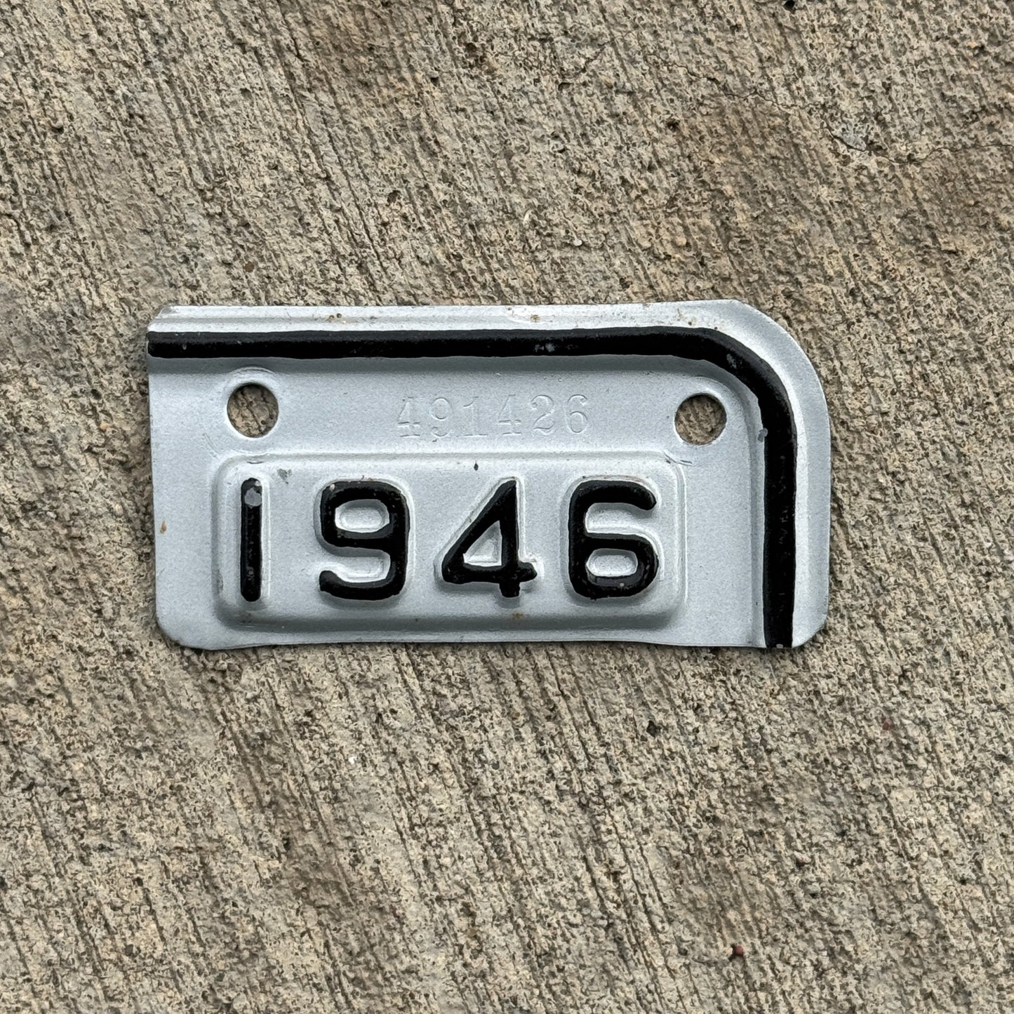 Photo of a 1946 Maryland Tab License Plate Auto Tag Garage Decor Vintage 491426 with original patina