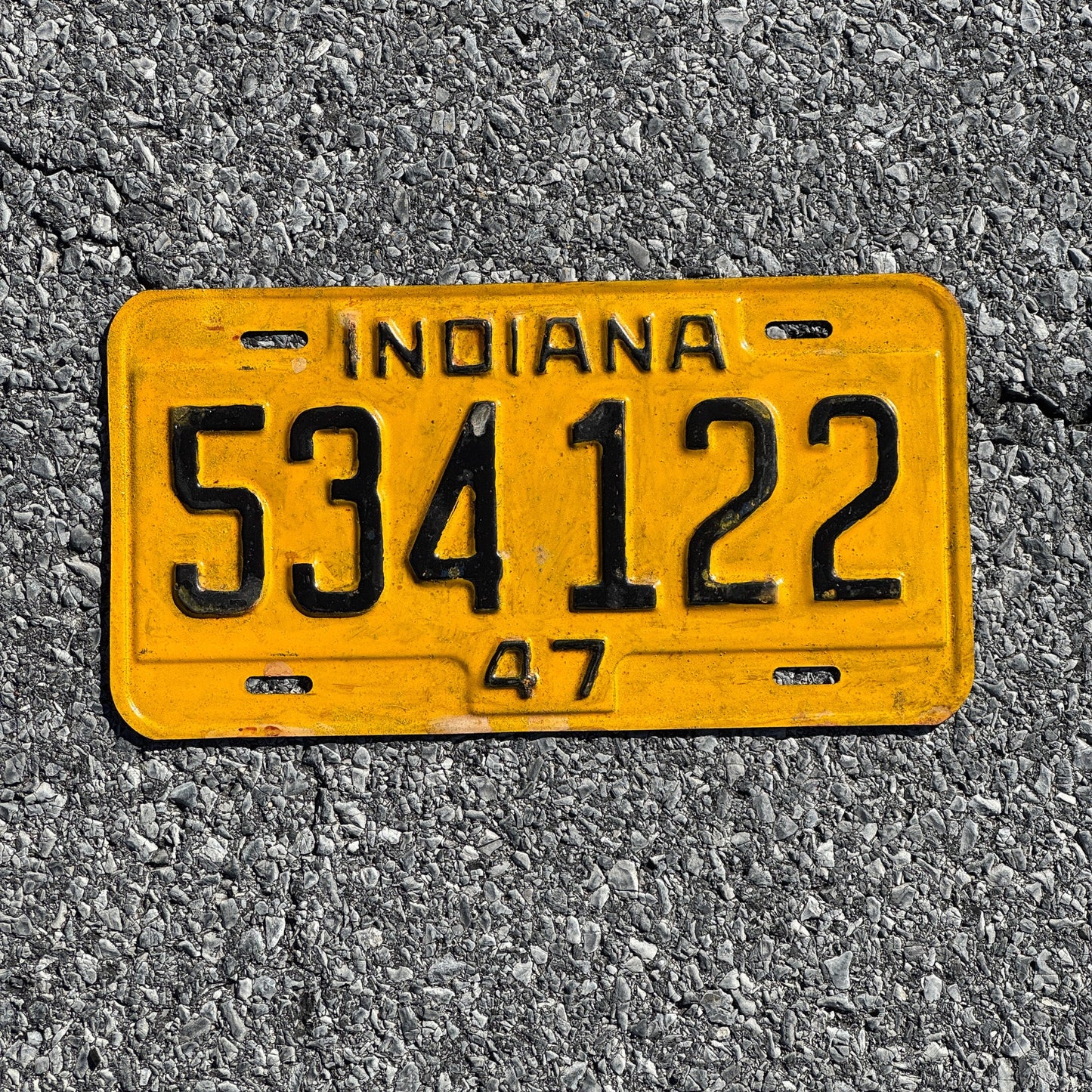 Photo of a 1947 Indiana License Plate Auto Tag Garage Decor Vintage 534122