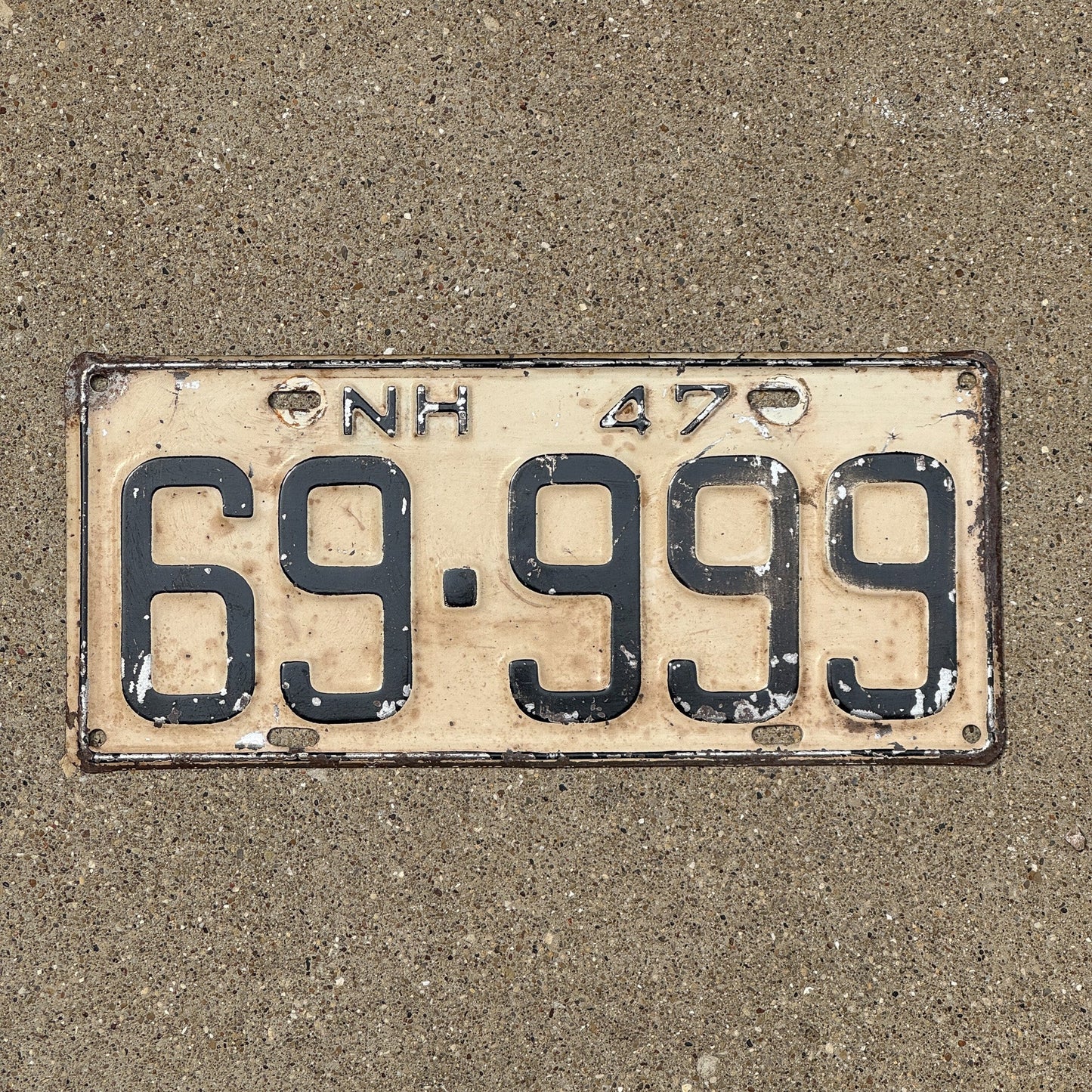 Photo of a 1947 New Hampshire License Plate Auto Tag Garage Decor Vintage Repeat Repeating 69 999