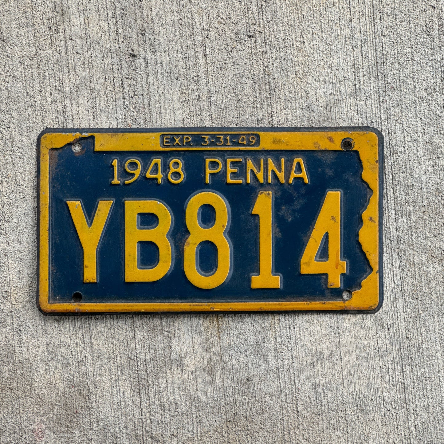 Photo of a 1948 Pennsylvania License Plate Auto Tag Garage Decor Vintage YB 814 with original patina
