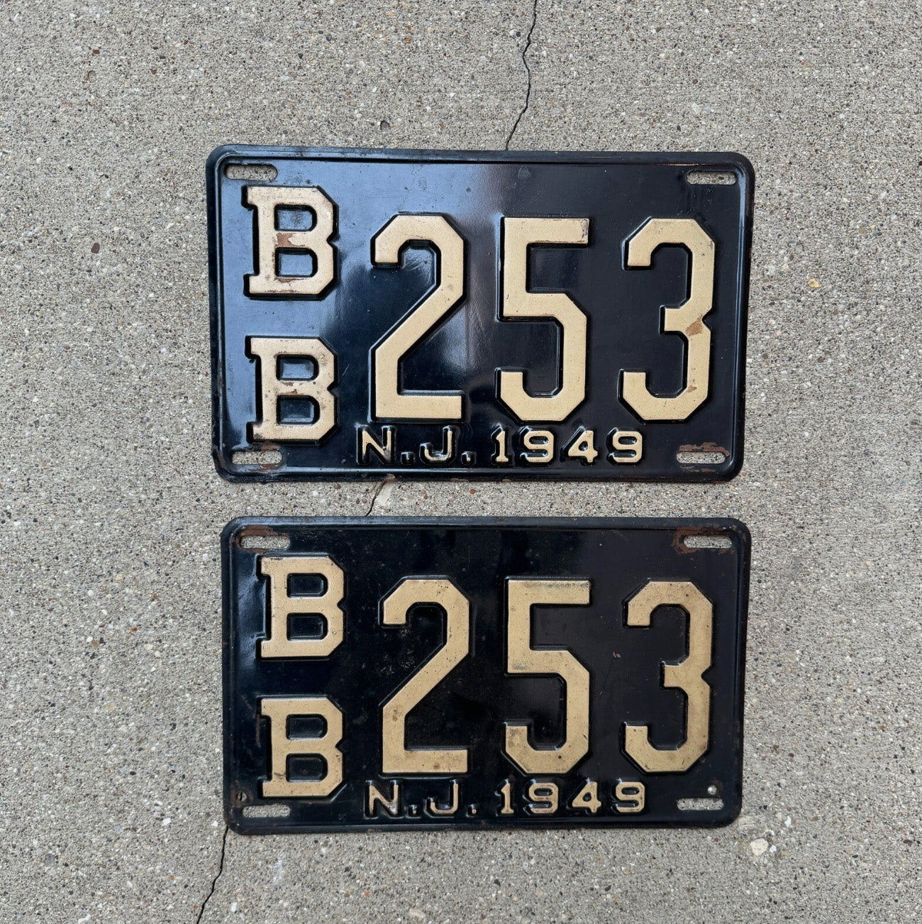 Photo of a 1949 New Jersey License Plate Pair Auto Tag Garage Decor Vintage YOM Ford Chevy Dodge BB 253
